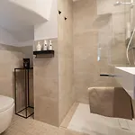Design Retreat Schneeberg - Singlestudio, Gartenstudio, Whirlpool-suite Oder Maisonette-suite * Puchberg am Schneeberg
