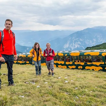 Design Retreat Schneeberg - Singlestudio, Gartenstudio, Whirlpool-suite Oder Maisonette-suite Apartmán Puchberg am Schneeberg