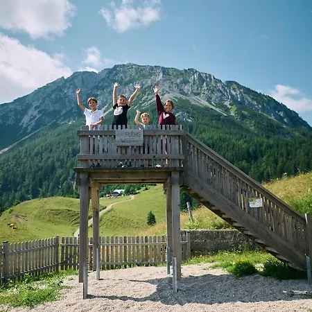 Design Retreat Schneeberg - Singlestudio, Gartenstudio, Whirlpool-apartment Oder Maisonette-suite *