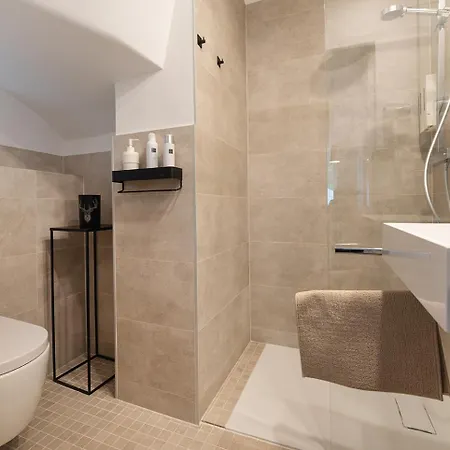 Design Retreat Schneeberg - Singlestudio, Gartenstudio, Whirlpool-apartment Oder Maisonette-suite * Puchberg am Schneeberg