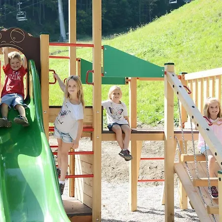 Design Retreat Schneeberg - Singlestudio, Gartenstudio, Whirlpool-suite Oder Maisonette-suite Apartmán Puchberg am Schneeberg