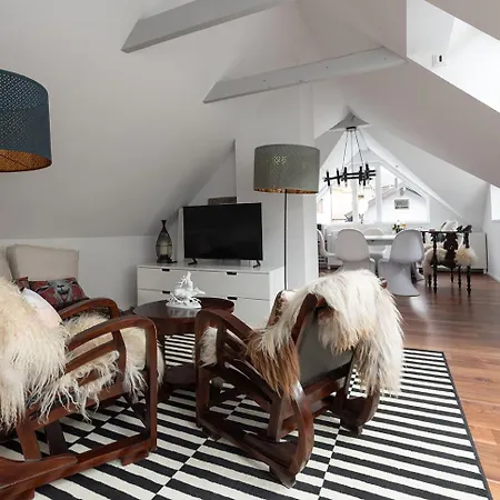 Design Retreat Schneeberg - Singlestudio, Gartenstudio, Whirlpool-suite Oder Maisonette-suite Puchberg am Schneeberg